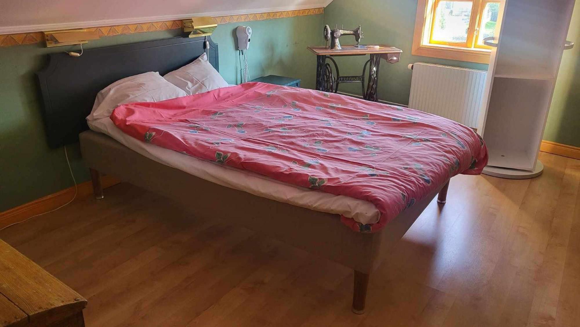 Hotell Mikaelsgarden Vårgårda エクステリア 写真