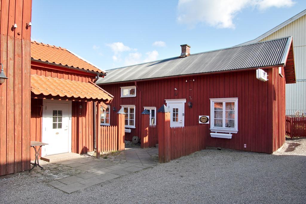 Hotell Mikaelsgarden Vårgårda エクステリア 写真