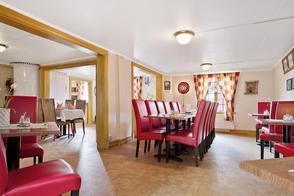 Hotell Mikaelsgarden Vårgårda エクステリア 写真